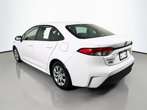 Used 2024 Toyota Corolla LE FWD image 8