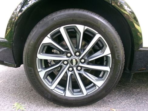 Used 2024 Cadillac Lyriq Sport AWD/4WD image 38