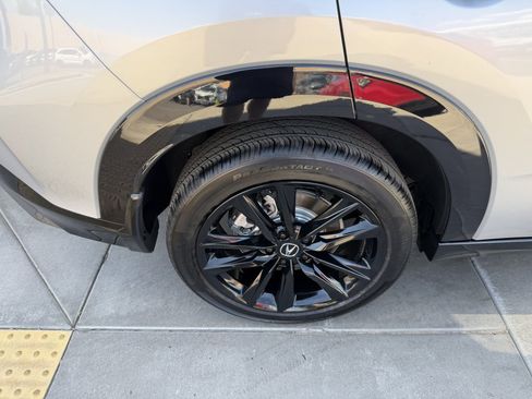 Used 2025 Acura ADX A-Spec w/ Advance Package AWD/4WD image 15