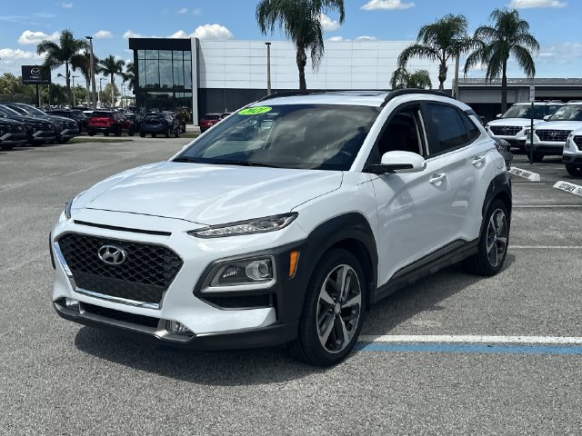 Certified 2021 Hyundai Kona Limited w/ Cargo Package FWD image 2