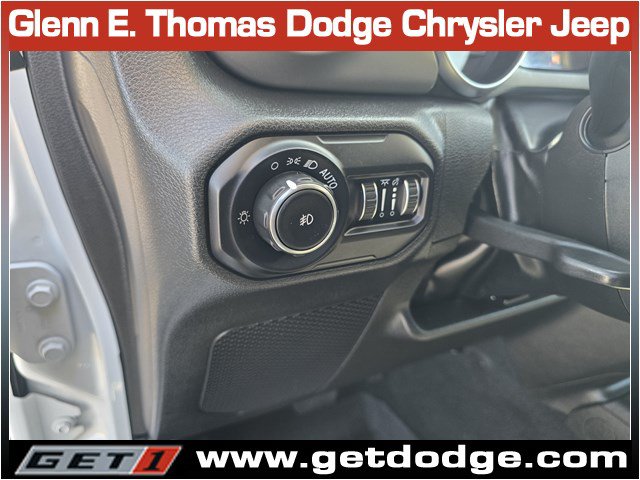 Certified 2022 Jeep Wrangler Unlimited Sport AWD/4WD image 18