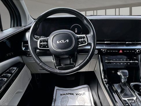 Used 2022 Kia Carnival SX Prestige FWD image 6