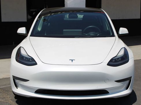 Used 2022 Tesla Model 3 Long Range AWD/4WD image 6