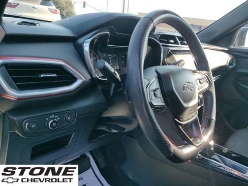 Certified 2023 Chevrolet TrailBlazer RS w/ Sun and Liftgate Package image 15