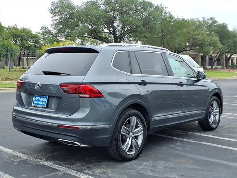 Used 2021 Volkswagen Tiguan SEL FWD image 6