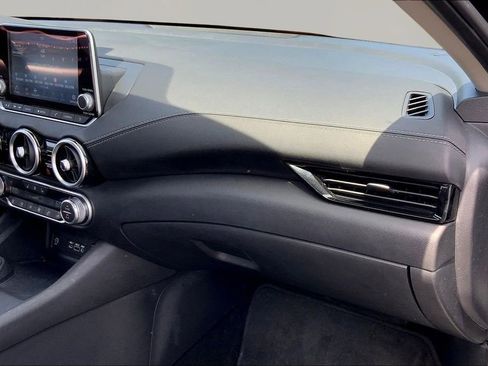 Used 2024 Nissan Sentra SV w/ All-Weather Package image 18