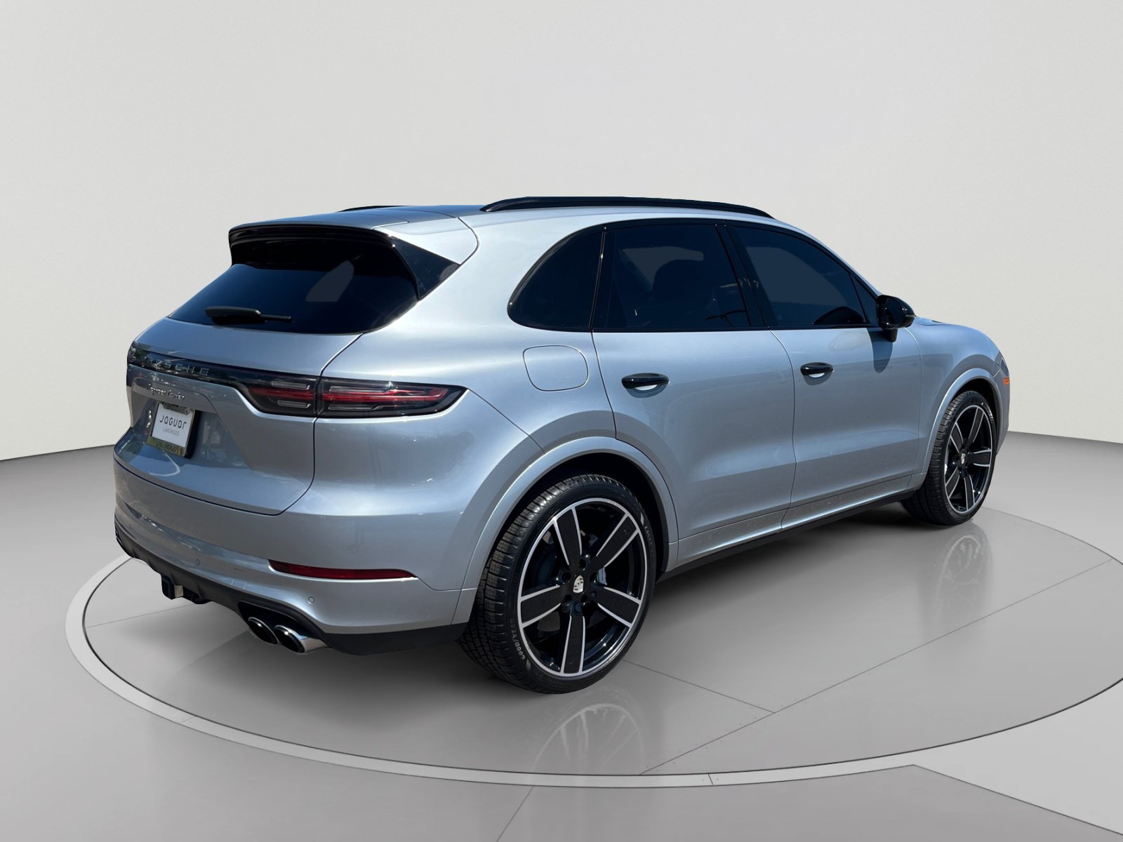 Used 2020 Porsche Cayenne Turbo AWD/4WD image 5
