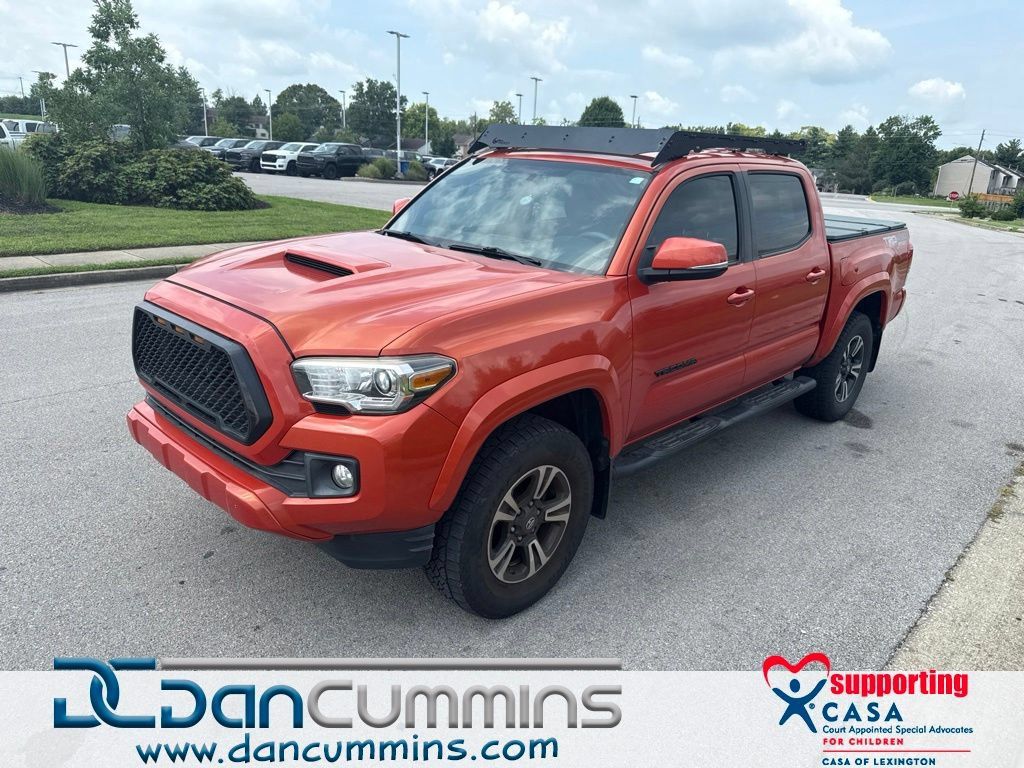 Used 2017 Toyota Tacoma TRD Sport w/ Tow Package (A/T) AWD/4WD image 1