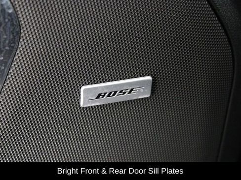 Used 2024 Chevrolet Tahoe LT w/ Luxury Package image 21