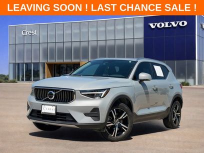 Certified 2025 Volvo XC40 B5 Core