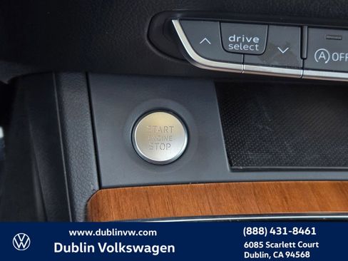 Used 2023 Audi Q5 2.0T Premium w/ Convenience Package AWD/4WD image 19