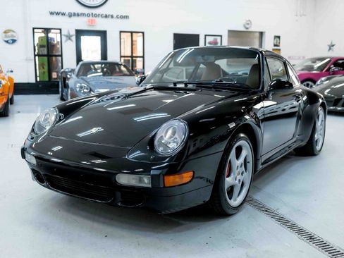 Used 1998 Porsche 911 Carrera 4S image 4