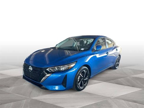 Used 2025 Nissan Sentra SV image 1