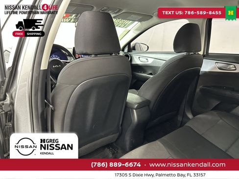 Used 2022 Kia Forte LXS image 28