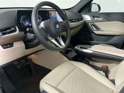 Certified 2025 BMW X1 xDrive28i w/ Convenience Package image 21
