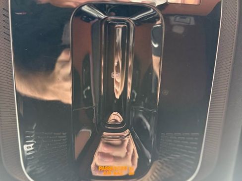 Used 2023 Mercedes-Benz C 300 Sedan image 35