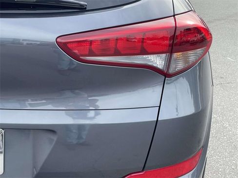 Used 2018 Hyundai Tucson Value image 16