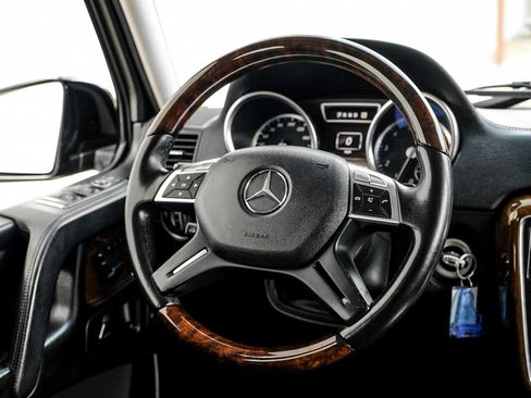 Used 2013 Mercedes-Benz G 550 image 19