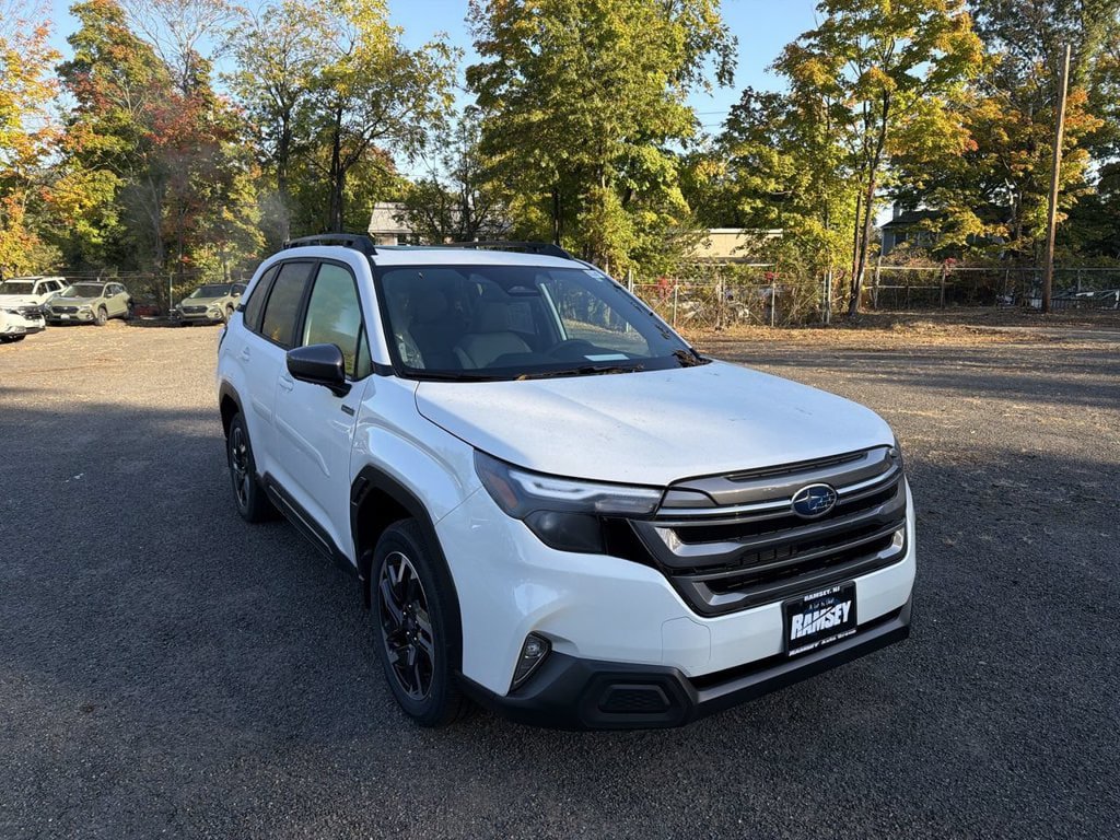New 2026 Subaru Forester Premium AWD/4WD image 2