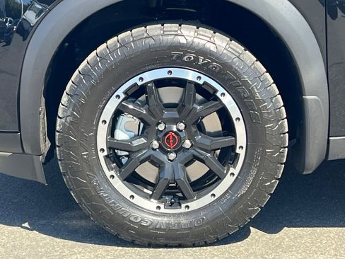 New 2026 Nissan Pathfinder Rock Creek image 33