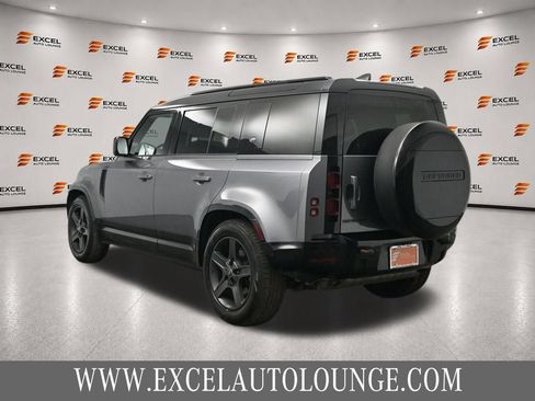 Used 2023 Land Rover Defender 110 X-Dynamic SE AWD/4WD image 3