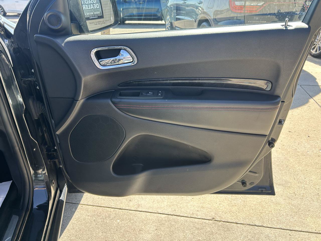 Used 2012 Dodge Durango R/T w/ Leather Interior Group AWD/4WD image 17