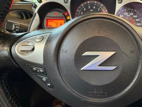 Used 2014 Nissan 370Z Touring RWD image 14