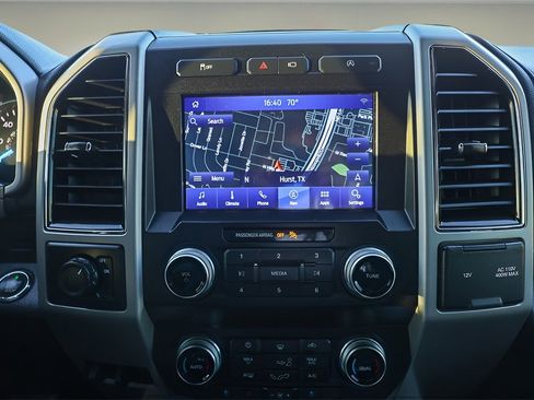 Used 2019 Ford F150 Lariat w/ Equipment Group 502A Luxury image 14