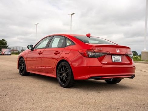 Used 2024 Honda Civic Sport image 5