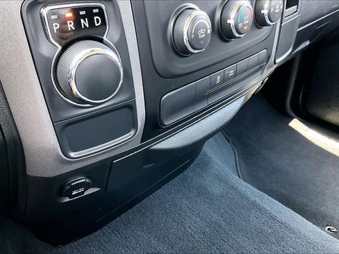 Used 2019 RAM 1500 Express w/ Express Value Package RWD image 30