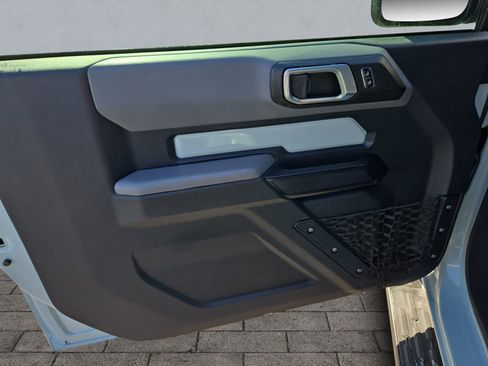 Used 2023 Ford Bronco 2-Door image 10