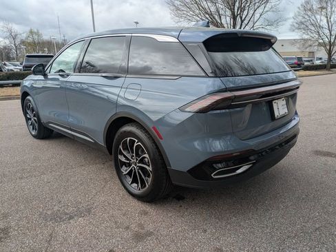 New 2026 Lincoln Nautilus Premier image 10