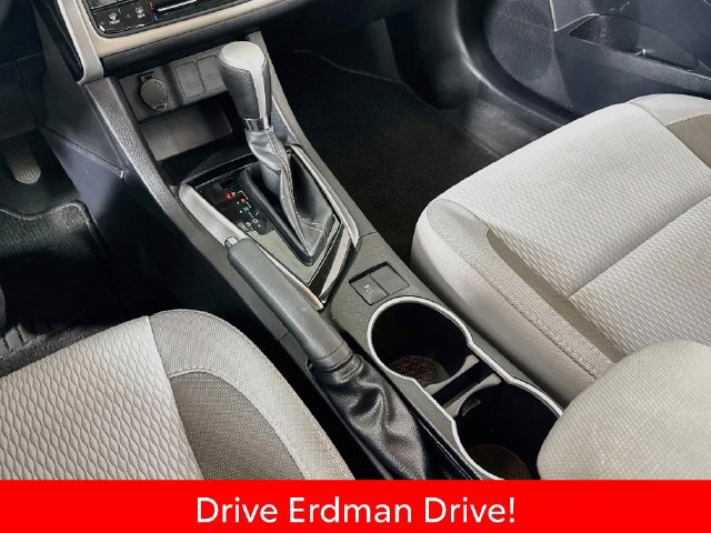 Certified 2019 Toyota Corolla LE FWD image 18