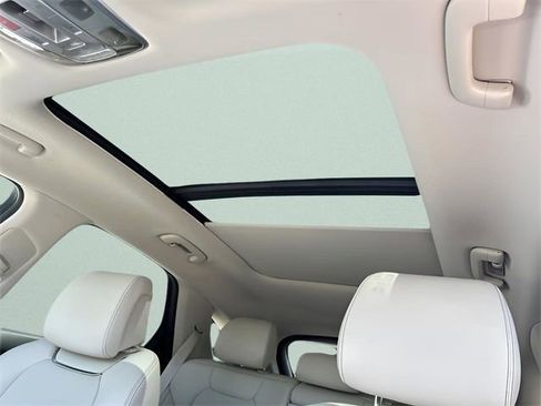 New 2026 Genesis GV70 2.5T Select image 24