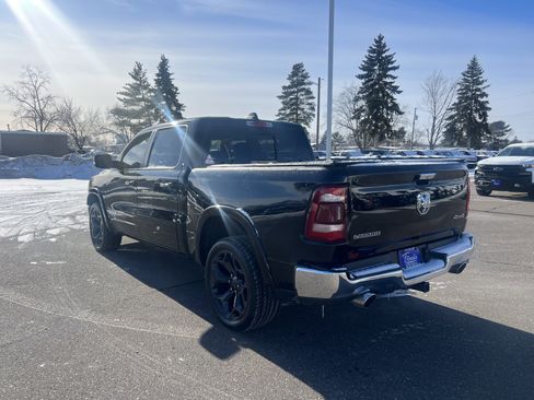 Used 2019 RAM 1500 Laramie image 5