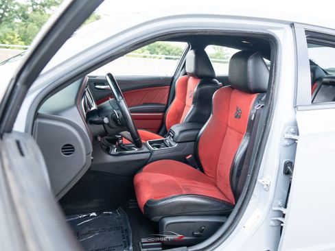 Used 2022 Dodge Charger Scat Pack RWD image 16