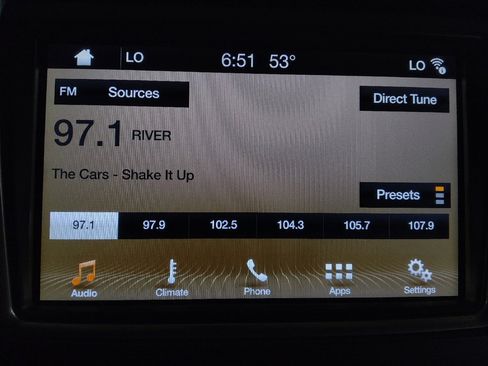 Used 2016 Lincoln MKX Select w/ Climate Package image 25