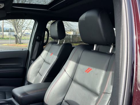 Used 2025 Dodge Durango GT image 16