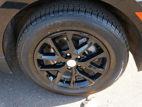 Used 2022 Chevrolet Equinox LT image 15