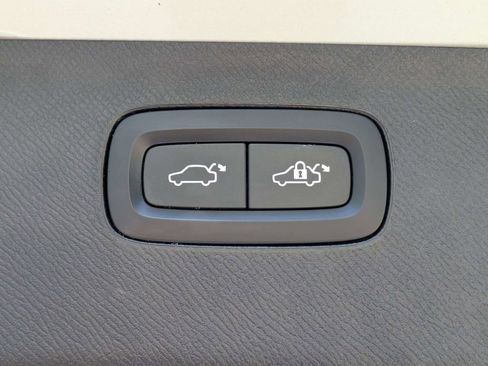 Used 2022 Volvo XC90 T6 Inscription w/ Advanced Package image 15