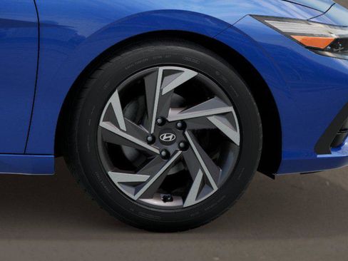 New 2026 Hyundai Elantra SEL Sport image 9