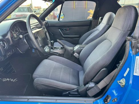 Used 1990 MAZDA MX-5 Miata RWD image 12