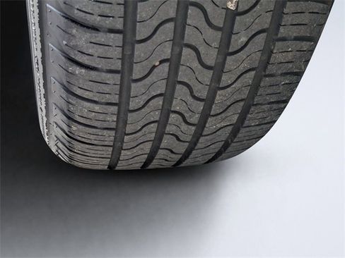 Used 2011 Subaru Outback 2.5i Premium image 14