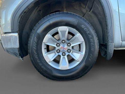 Used 2024 GMC Sierra 1500 SLE image 14