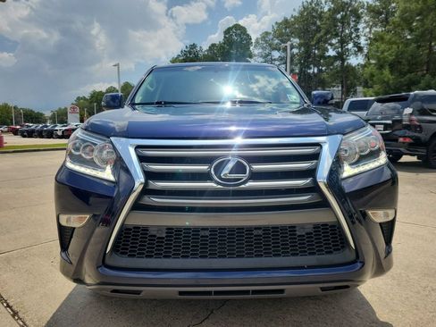 Used 2018 Lexus GX 460 w/ Navigation Package AWD/4WD image 4