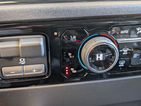 Used 2024 Chevrolet Silverado 1500 ZR2 w/ ZR2 Bison Edition image 32