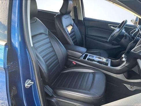 Used 2021 Ford Edge SEL image 28
