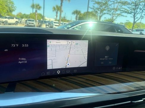 Certified 2025 Cadillac Escalade Sport Platinum AWD/4WD image 25