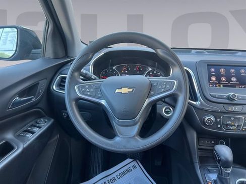 Used 2022 Chevrolet Equinox LT AWD/4WD image 13