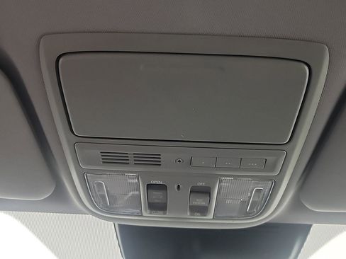 Certified 2019 Honda CR-V EX-L image 32